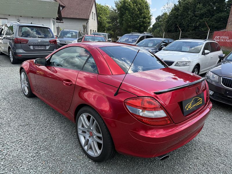 Mercedes-Benz SLK 200 KOMPRESSOR - fotka 8 z 14