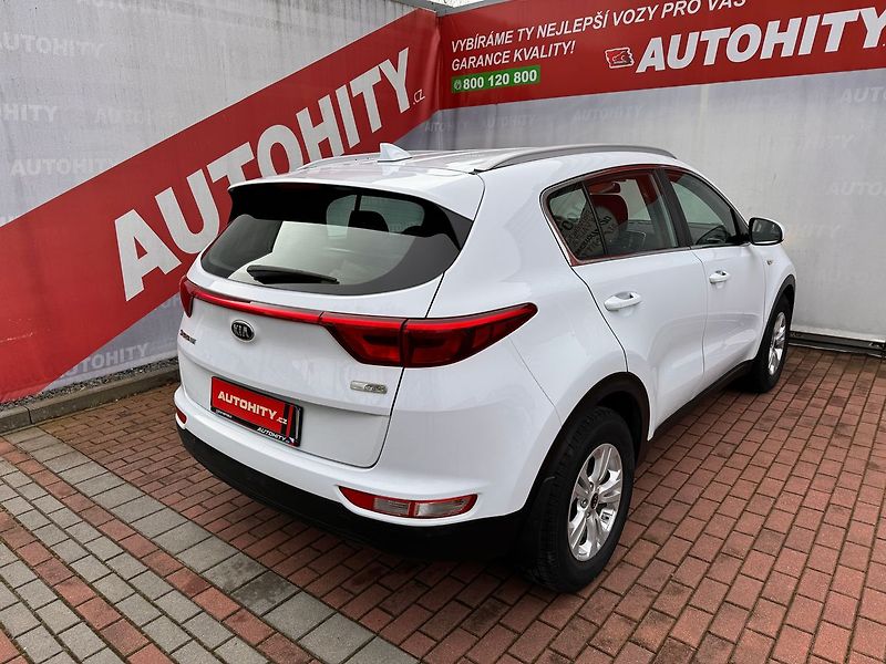 Kia Sportage 1.7 CRDi Automat, ČR - fotka 6 z 23
