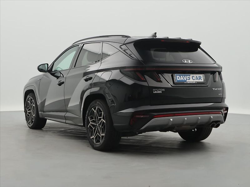Hyundai Tucson 1,6 CRDI Aut. 4x4 N-Line DPH - fotka 5 z 31