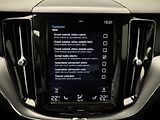 Volvo XC60 B4 AWD MOMENTUM AUT REZERVACE - náhled 40