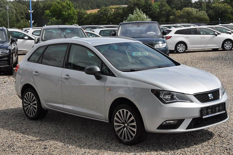 Seat Ibiza 1.2TSi 66kW KOMBI Style CONNEC - fotka 2 z 18