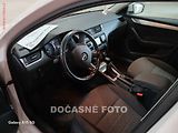 Škoda Octavia (2015) 1.6 TDI, ČR, AC, výhřev sed - náhled 2