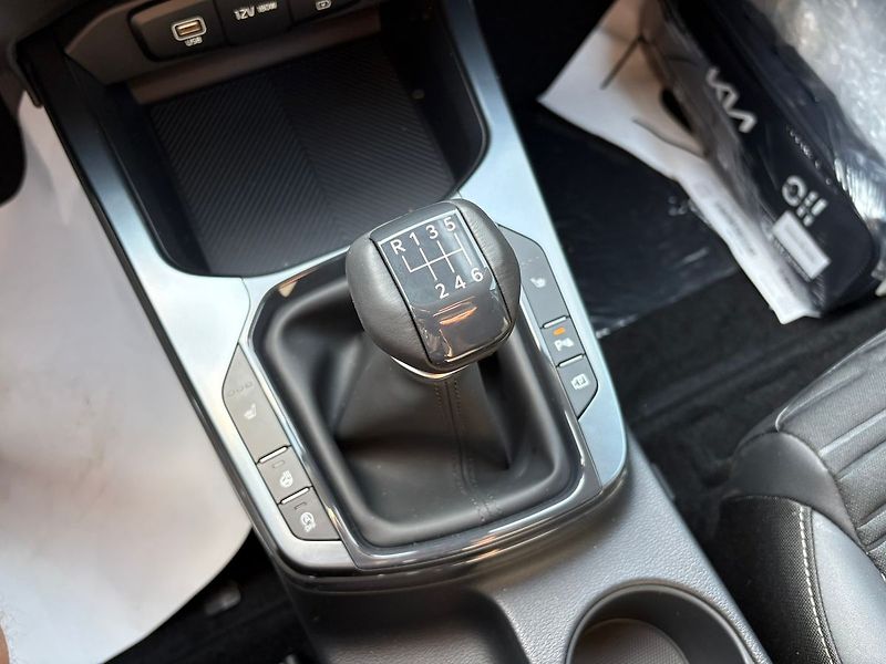 Kia Ceed (2026) 1,0 T-GDi GPF EXCLUSIVE (2027) - fotka 18 z 18