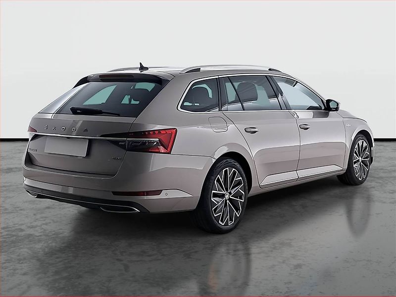 Škoda Superb (2021) Laurin&Klement 2.0 TDI - fotka 5 z 25