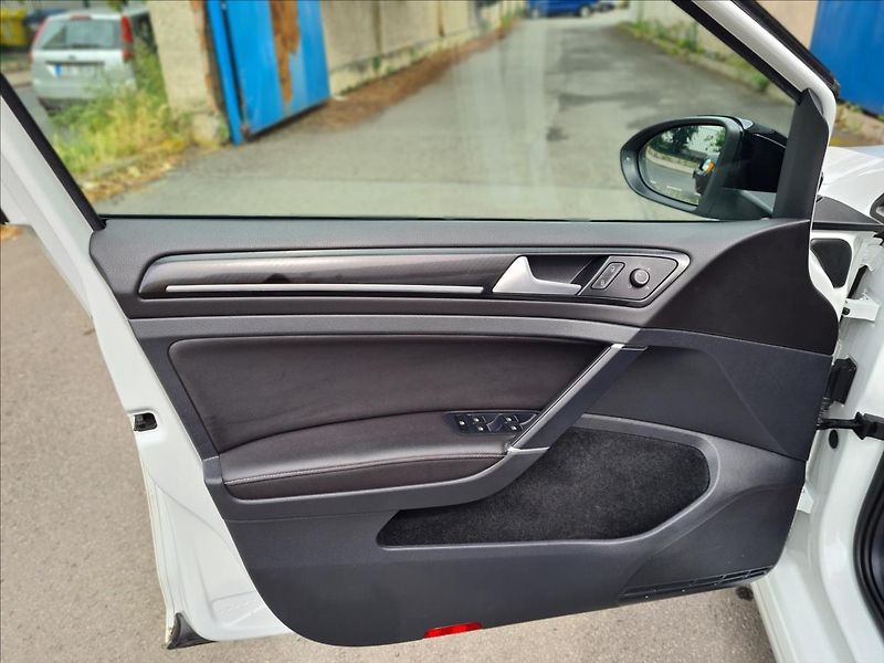 Volkswagen Golf R*Variant*KM!PO SERVISE!!! - fotka 15 z 55