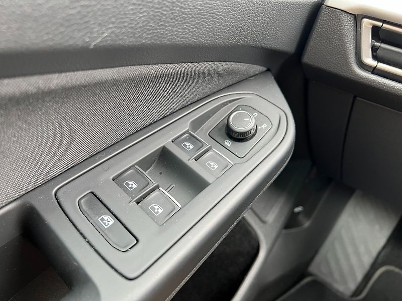 Volkswagen Golf (2020) 2.0TDi 110kW! DSG! Navigace! - fotka 18 z 31