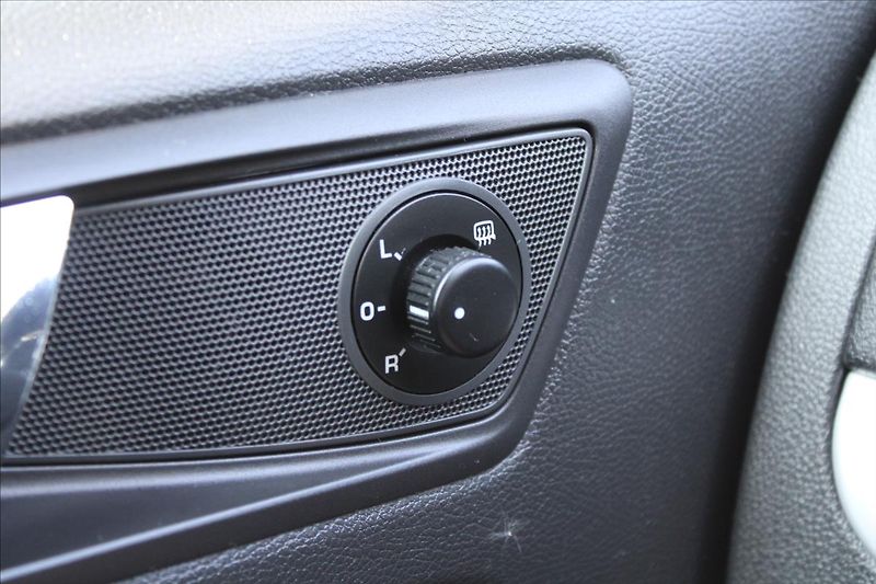 Škoda Yeti 1,2 TSI  TAŽNÉ - fotka 12 z 30