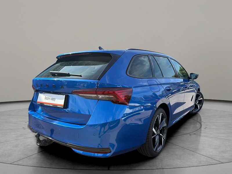 Škoda Octavia Sportline 1.5 TSI 110kw Combi - fotka 2 z 29