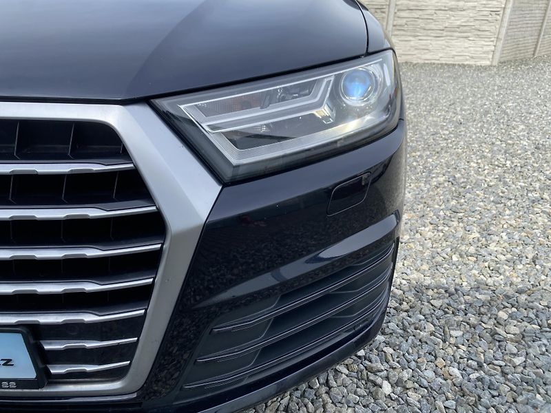 Audi Q7 3.0TDi 4x4 270PS S-LINE 7MÍST! - fotka 78 z 173