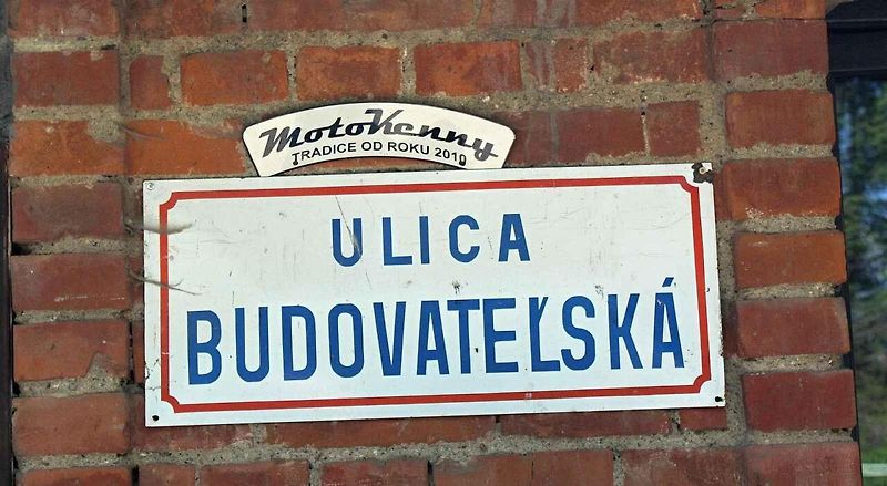 Kouzelný mlýn v Hradčanech otevírá muzejní expozici zapomenutých a ztracených motocyklů a strojů.