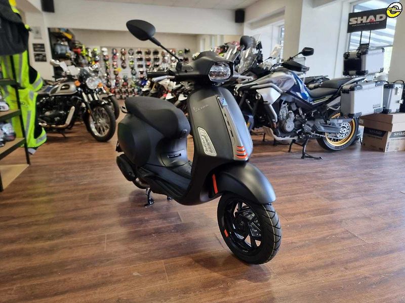Vespa Sprint 125 iGET (2026) Sprint 125 S E5+ - fotka 8 z 18