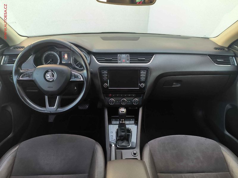 Škoda Octavia (2016) 2.0 TDi 4x4, DSG, navi, temp - fotka 7 z 25
