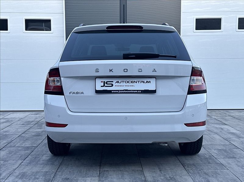 Škoda Fabia 1,0 TSI 95PS  Ambition Top - fotka 9 z 52