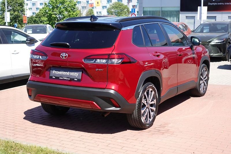 Toyota Corolla Cross 2,0 HEV Executive (bi-tone) 4x - fotka 4 z 34