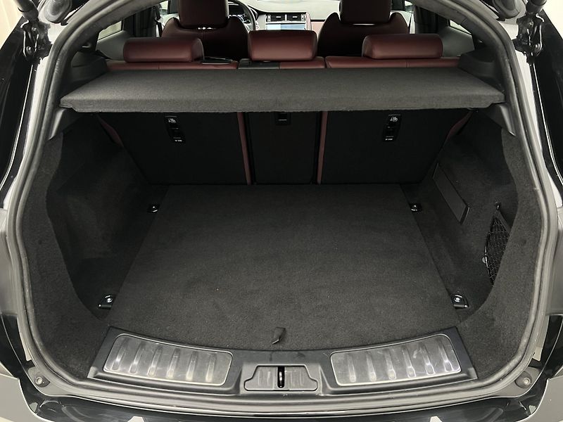 Jaguar E-Pace P200 S AWD AUT CZ - fotka 5 z 46