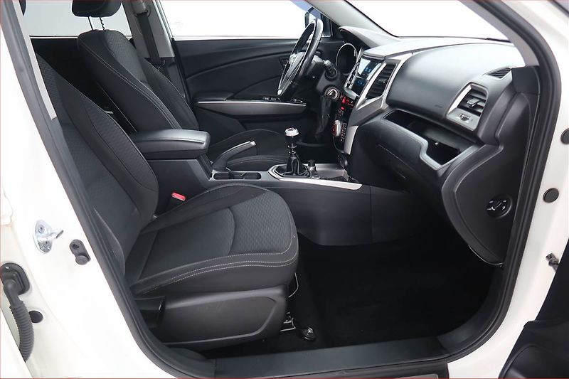 SsangYong Tivoli (2016) 1.6 e-XDi, Tempomat - fotka 9 z 16