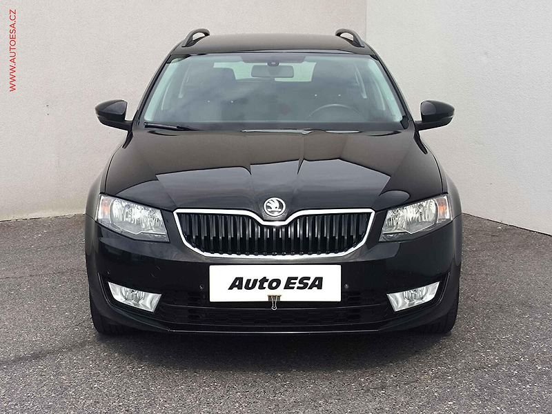 Škoda Octavia (2015) 2.0 TDi, Ambition, STK8/28 - fotka 2 z 16