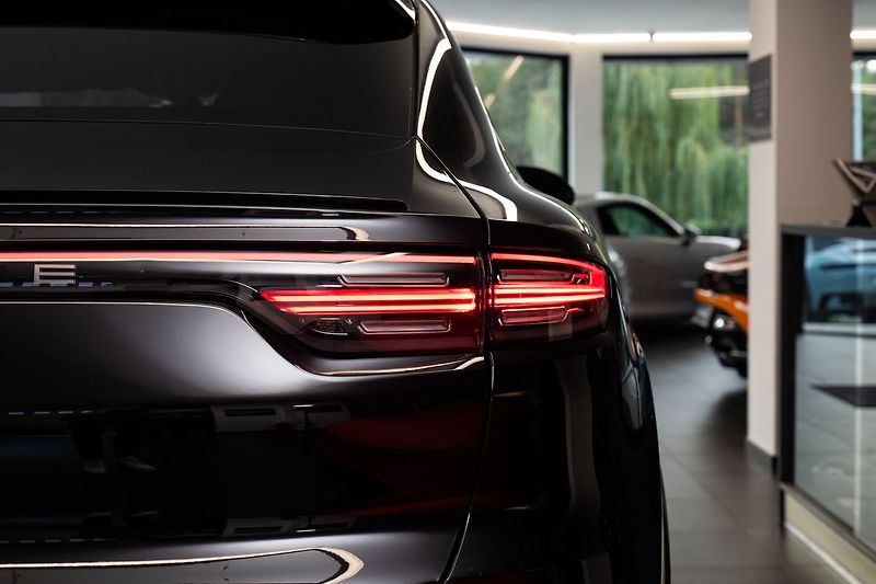 Porsche Cayenne Platinum Edition/Záruka/Bose - fotka 27 z 27