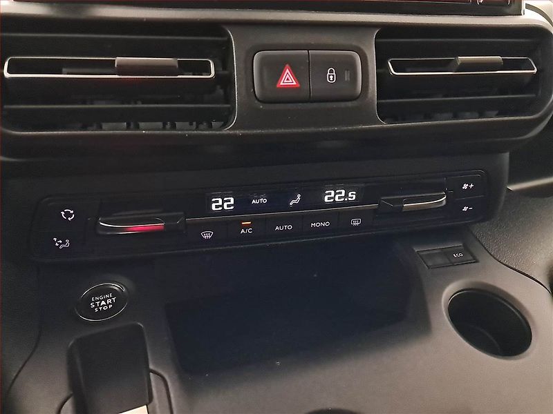 Citroën Berlingo (2020) Maxi Feel 1.5 BlueHDi, 5Míst - fotka 19 z 19