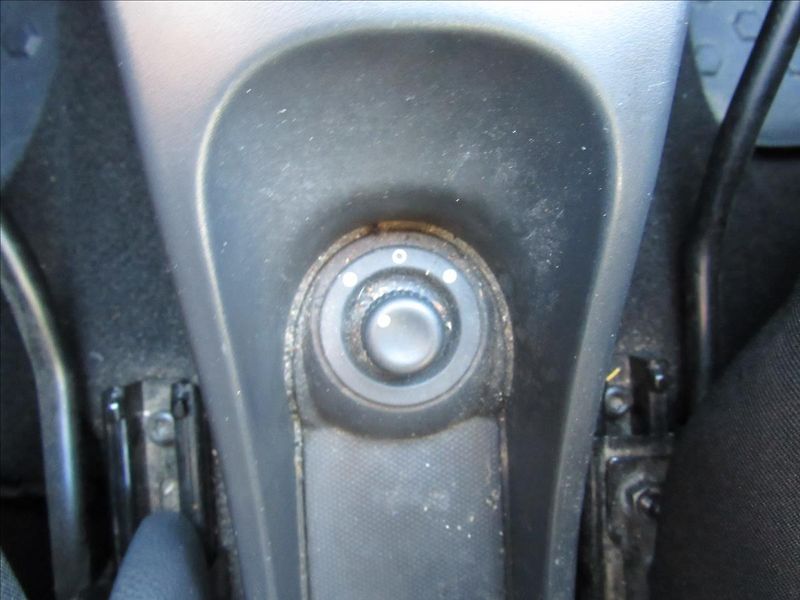 Dacia Duster 1,6 i 84kW 4x4 - fotka 19 z 25