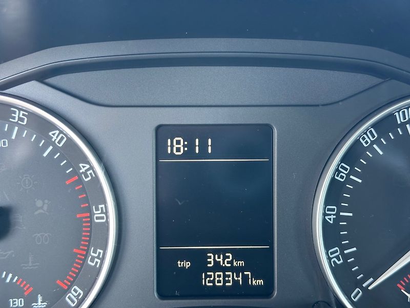 Škoda Octavia (2009) 1.9TDi GARANCE KM - fotka 7 z 13