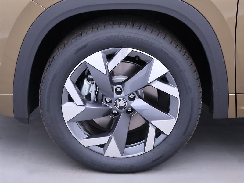 Škoda Kodiaq 2,0 2.0 TDI Sportline 4x4 DSG - fotka 35 z 35
