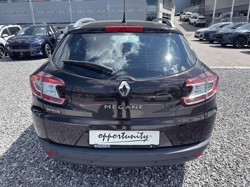 Renault Mégane (2015) 1.6,16V, 81kW, Life,1.Maj - fotka 4 z 30