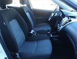 Kia Ceed (2010) 1.4 CVVT, po STK, rezervace - náhled 9