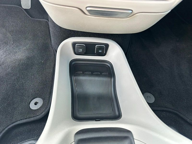 Chrysler Pacifica (2019) 3.6i, 214KW, BLIS - fotka 23 z 26