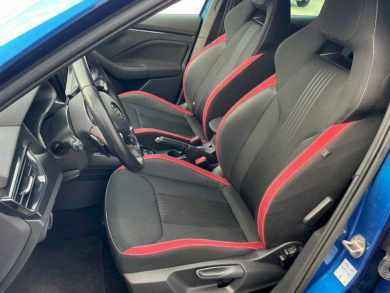Škoda Kamiq (2021) 1.0 TSI DSG Monte Carlo - fotka 29 z 31