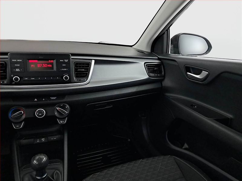 Kia Rio (2017) 1.25 CVVT, Serv.kniha - fotka 8 z 17