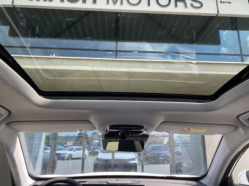 Chery Tiggo 7 PHEV PHEV FWD Unique - fotka 22 z 27