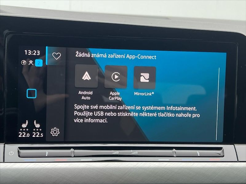 Volkswagen Golf Variant 1,5 eTSi 110kW 7DSG LIFE  8 - fotka 23 z 24