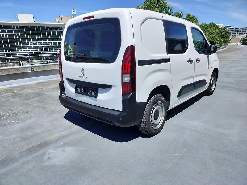 Peugeot Partner 1.5 BlueHDI - fotka 7 z 24