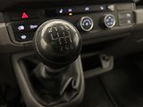 Volkswagen Crafter 2.0 TDI L2H3 - náhled 13
