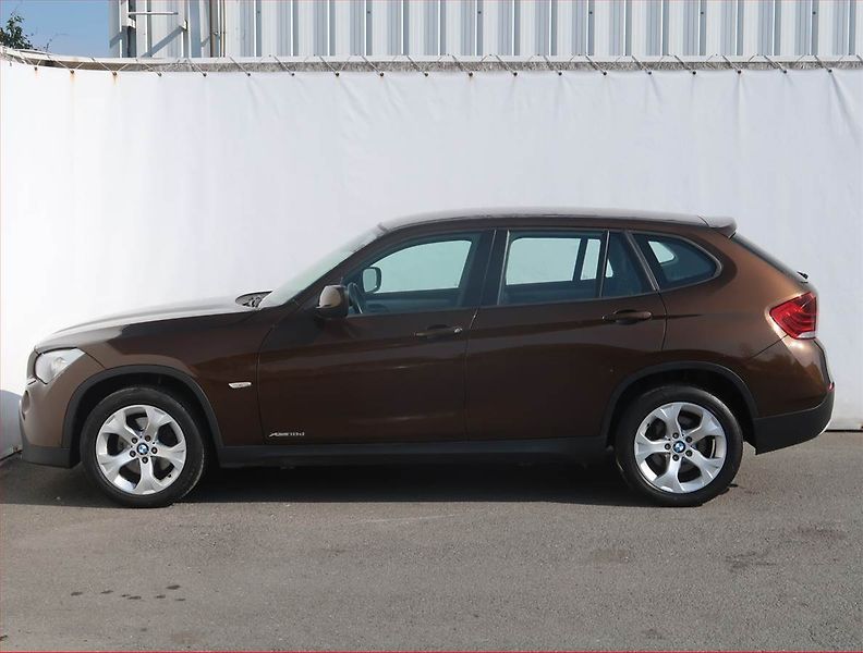 BMW X1 (2013) xDrive18d, 4X4, Automat - fotka 3 z 19