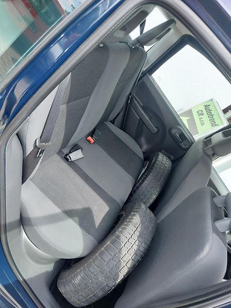 Fiat Panda (2010) 1.1 Active - fotka 20 z 28