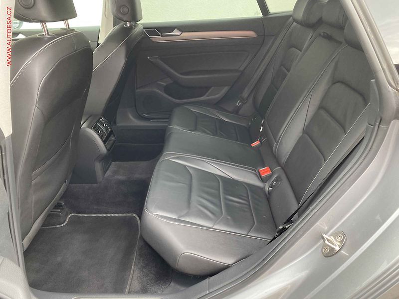 Volkswagen Arteon (2017) 2.0 TDi, Elegance, DSG, šíbr - fotka 10 z 20