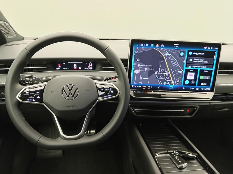 Volkswagen ID.7 Tourer Pro People 210 kW, 77 kWh - fotka 17 z 19