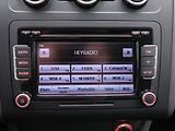 Volkswagen Touran 1,2 TSI Match 7-Míst Serv.knih - náhled 24
