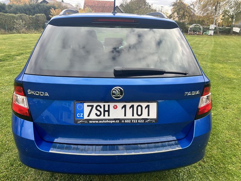 Škoda Fabia 1.4TDI 66KW,DSG,FRONT ASSIST - fotka 6 z 46