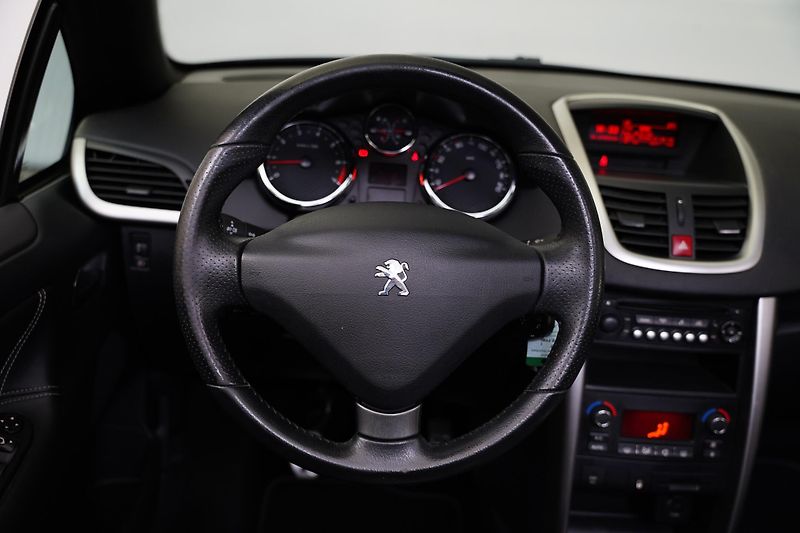 Peugeot 207 - fotka 16 z 23