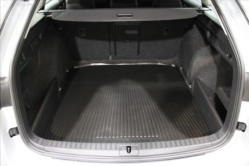 Škoda Octavia 2,0 TDI Ambition 1.majitel CZ - fotka 6 z 32
