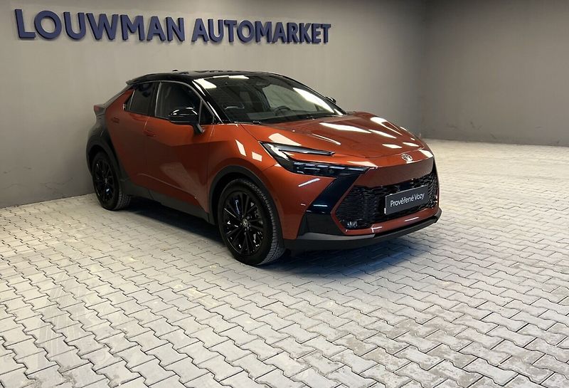 Toyota C-HR 2,0 PHEV TOKYO EDITION - fotka 16 z 19