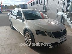 Škoda Octavia (2019) 2.0 TDi, AT, STK10/28 - fotografie inzerátu