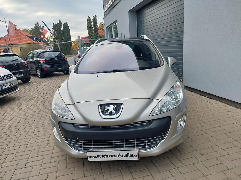 Peugeot 308 (2009) SW 1.6-88kW - fotka 2 z 32
