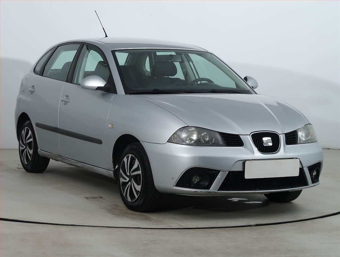 Seat Ibiza 1.4 16V, po STK, Tažné