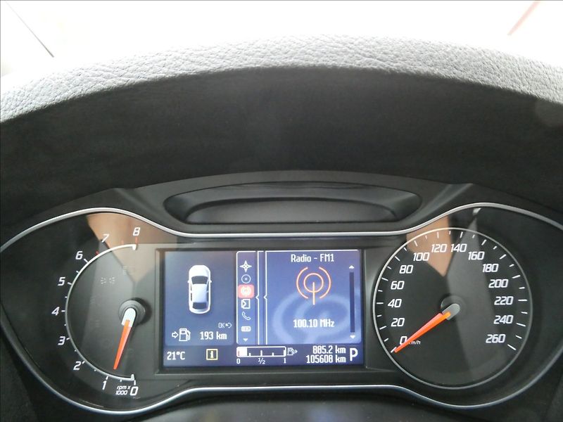 Ford S-MAX 2,0 EcoBoost Titanium,AT,závěs - fotka 38 z 60