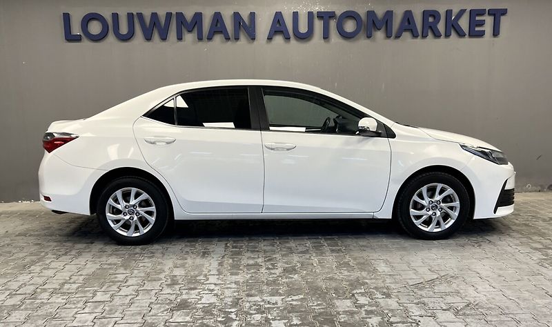 Toyota Corolla 1.6  ACTIVE TREND+ - fotka 16 z 16