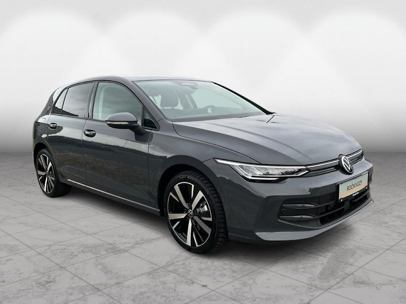 Volkswagen Golf 1.5TSI PEOPLE - fotka 9 z 22